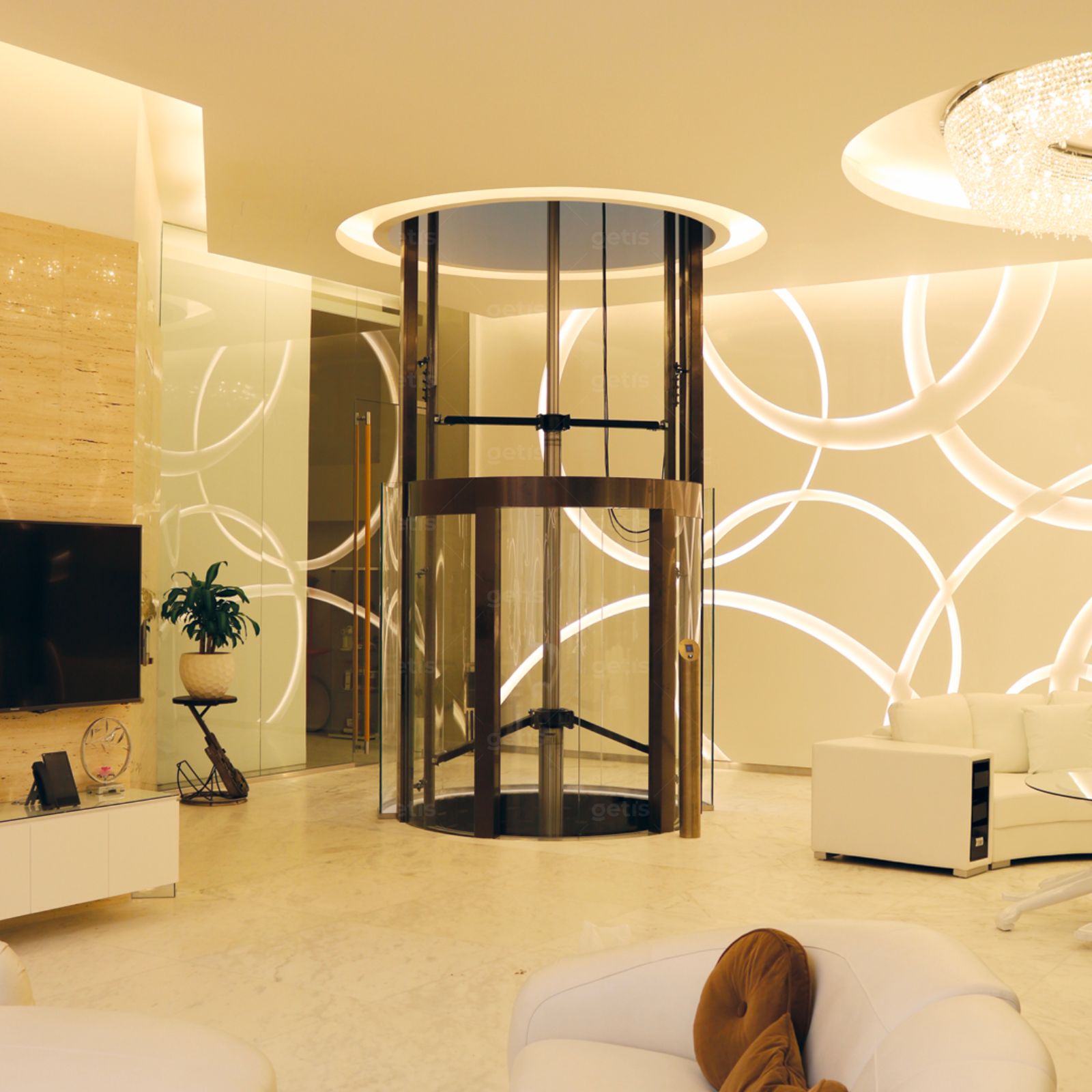 Thang máy bán nguyệt (nửa tròn)