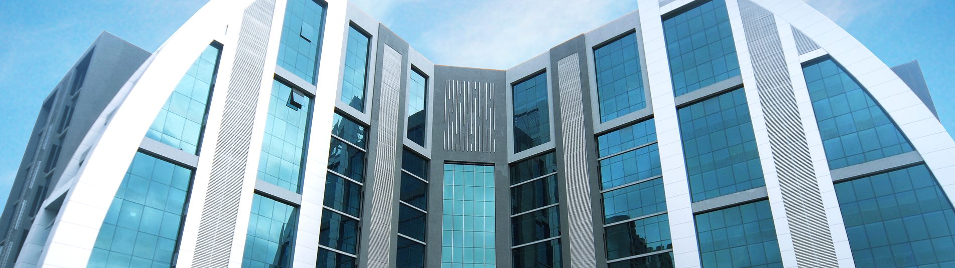 Công ty TNHH Cơ Điện Thang Máy Toàn Phúc