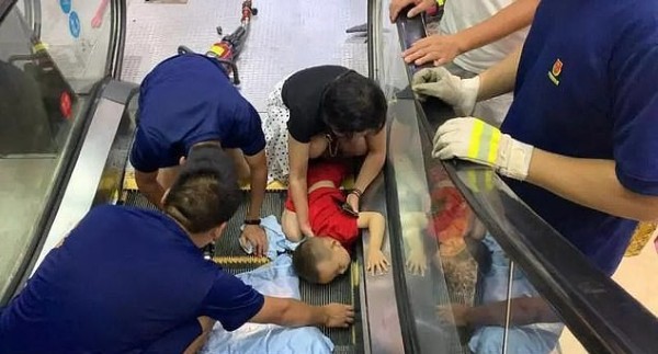 Quy trình cách dừng thang cuốn khẩn cấp khi xảy ra sự cố