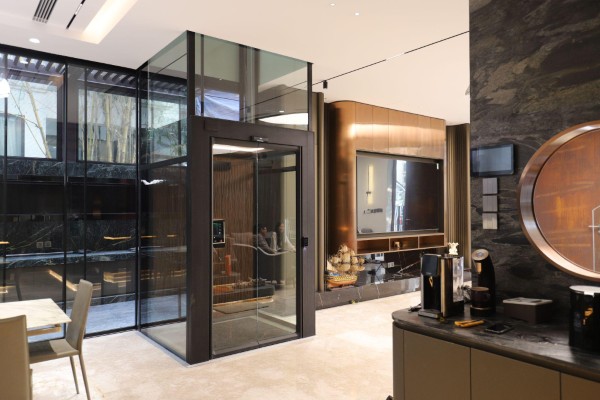 Thang máy gia đình với sự phát triển không ngừng trong công nghệ cải tiến mới