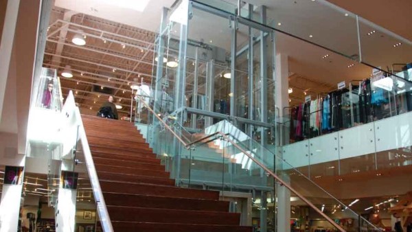 Thang máy lồng kính có thể lắp đặt ngoài trời và trong nhà và khu vực trung tâm thương mại