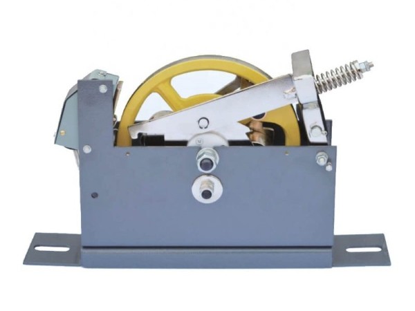 Thắng cơ là thiết bị dừng cabin bằng phương pháp cơ học