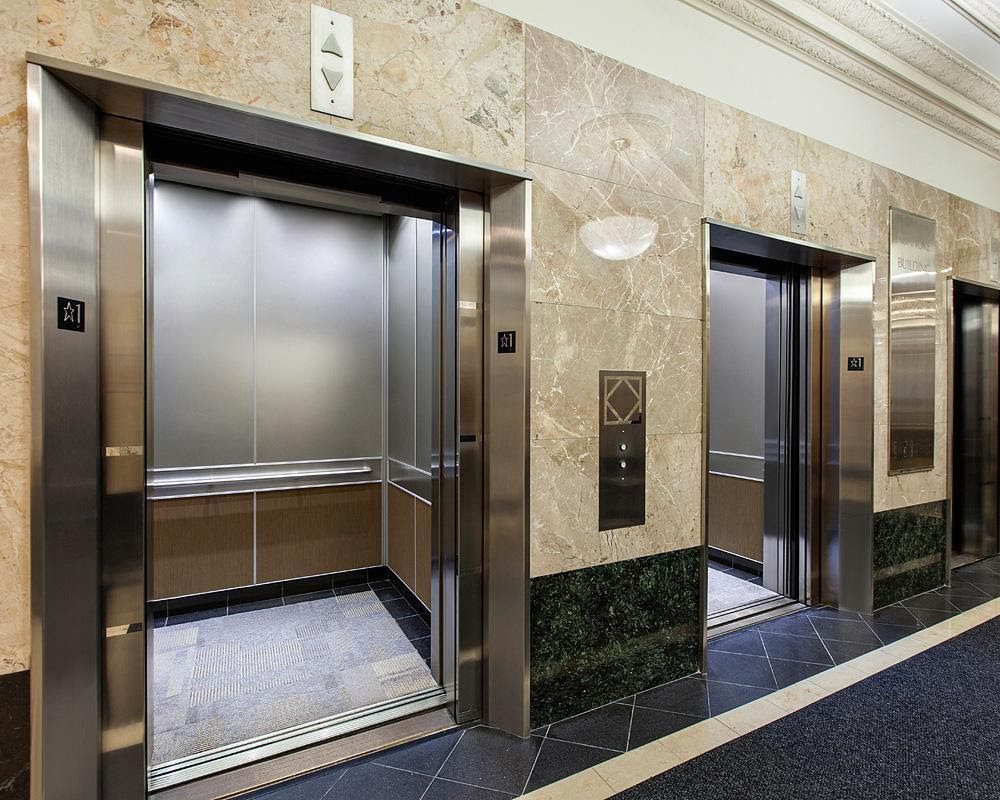 Mẫu cửa thang máy phù hợp trung tâm thương mại Mẫu cửa thang máy phù hợp trung tâm thương mại