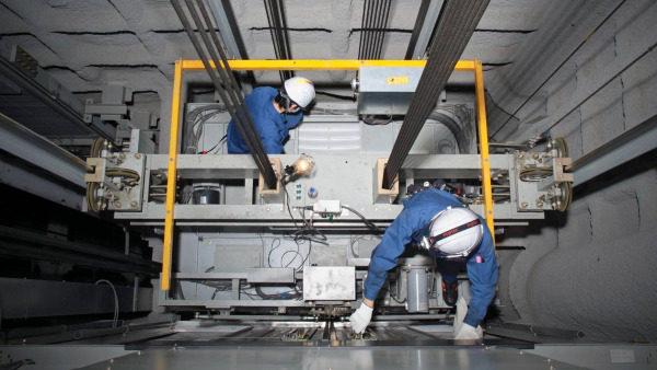 TCVN 6396-28:2013 - Yêu cầu an toàn cấu tạo và lắp đặt