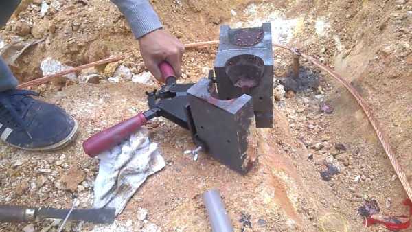 Các câu hỏi thường gặp về cách làm tiếp địa chống giật thang máy