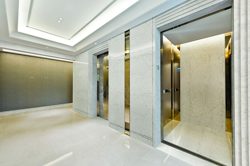 Gạch ốp thang máy vân mây sang trọng
