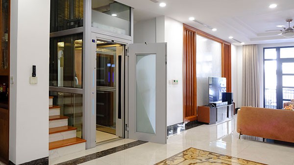 Câu hỏi thường gặp về kích thước thang máy nhỏ nhất