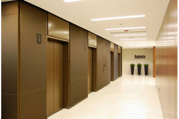 Vật liệu và trang trí tạo sảnh thang máy đẳng cấp