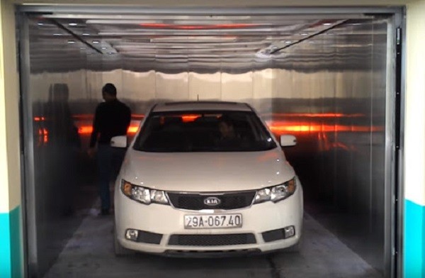 Thang máy tải ô tô từ hãng Fuji