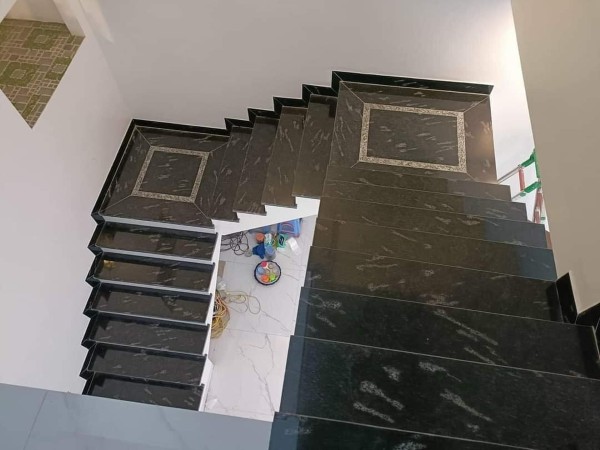 Chiếu nghỉ cầu thang là gì? Chiếu nghỉ cầu thang là gì?