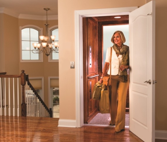 Thang máy gia đình mini (Tải trọng 200kg - 250kg) Thang máy gia đình mini (Tải trọng 200kg - 250kg)