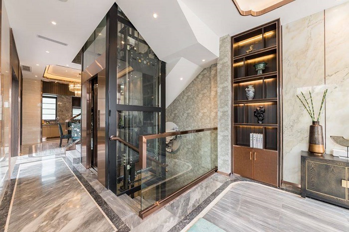 Thang máy gia đình liên doanh