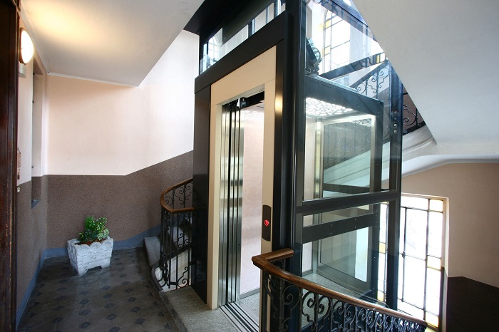 Thang máy gia đình có tải trọng 250kg – 350kg